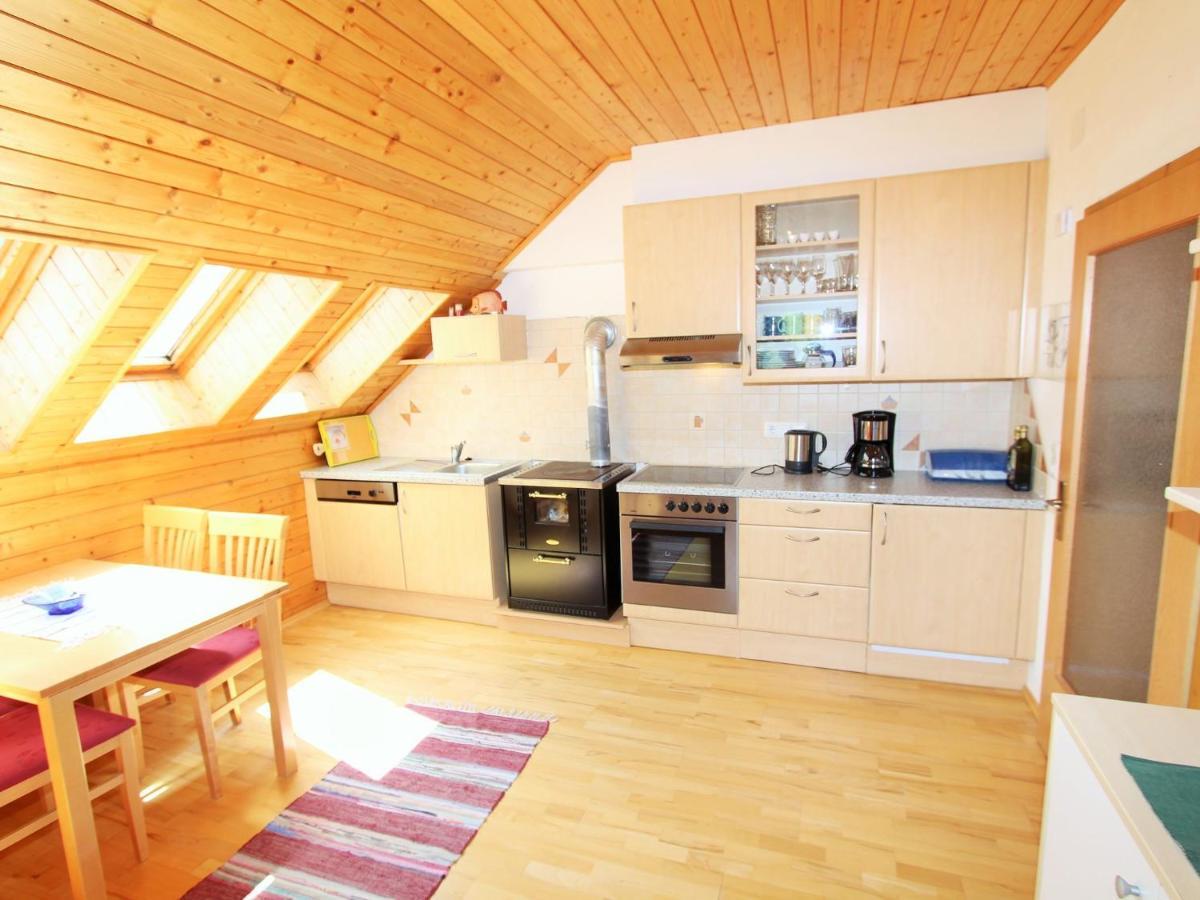 Cozy Apartment in K ttmannsdorf near Lake Wurdach Zewnętrze zdjęcie