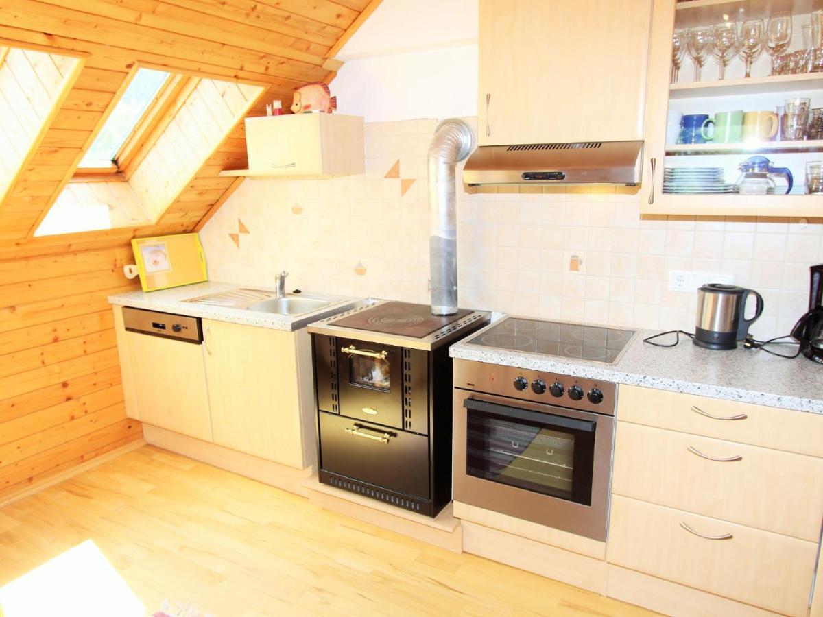 Cozy Apartment in K ttmannsdorf near Lake Wurdach Zewnętrze zdjęcie