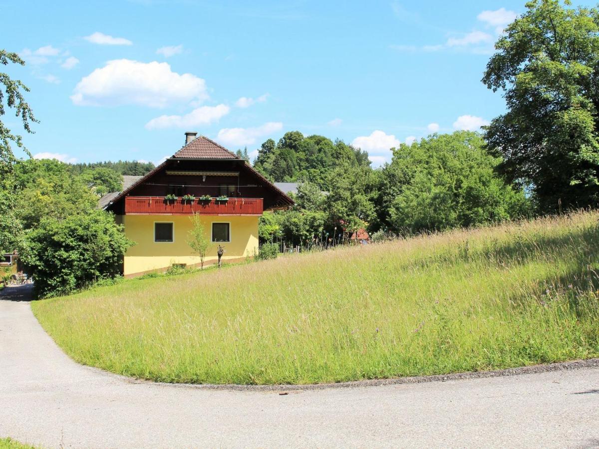 Cozy Apartment in K ttmannsdorf near Lake Wurdach Pokój zdjęcie
